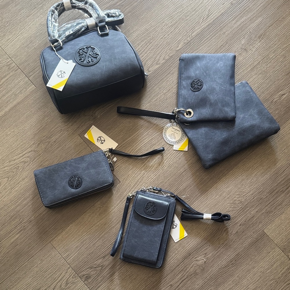 CXL by Christian Lacroix 🔥SET NWT🔥CXL Christian Lacroix Denim NWT🔥MSRP $252